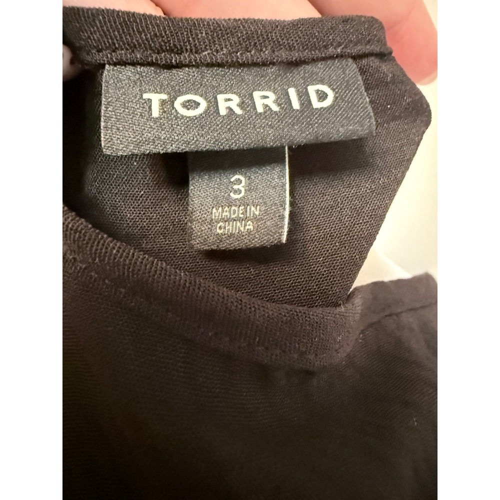 Torrid Black Long Sleeve Split Neck Peplum Tunic Top Size 3 3X - Picture 5 of 5